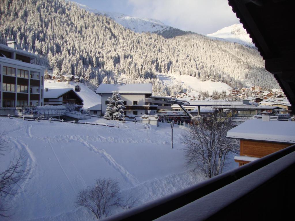Hotel Garni Senn Sankt Anton am Arlberg Kamer foto