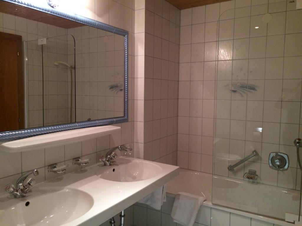 Hotel Garni Senn Sankt Anton am Arlberg Kamer foto